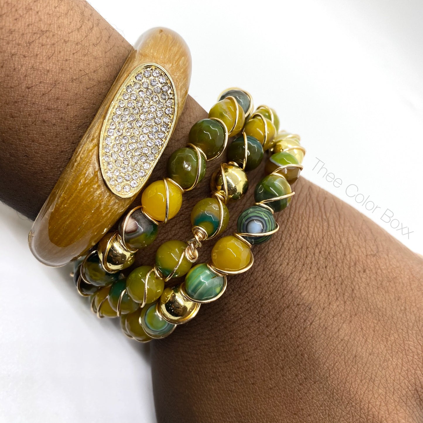 'Yellow and Green Agate' Wire Bangle Set